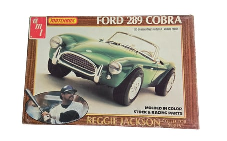 1981 Reggie Jackson Collector Series AMT Matchbox Ford 289 Cobra 1:25 unassembled model kit
