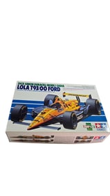 1993 Tamiya Dick Simon Duracell Mobil 1 Sadia Lola T93/00 Ford Model Kit