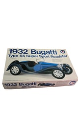 Extex 1932 Bugatti Type 55 Super Sport Roadster 1/20 Scale Model Kit