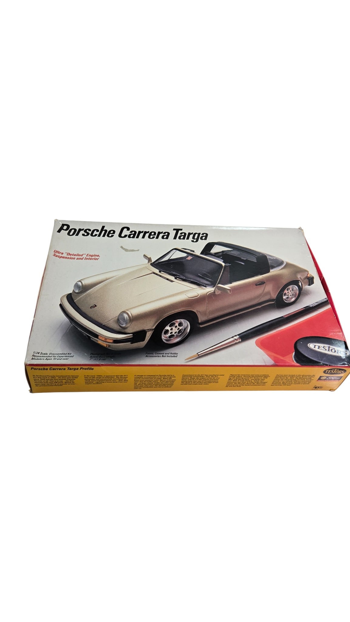 Fujimi Testors Porsche Carrera Targa 1/24 Scale Model Kit: Fujimi Testors Porsche Carrera Targa Model Kit 1/24 Scale Model #389 Part Bags Sealed and instructions included