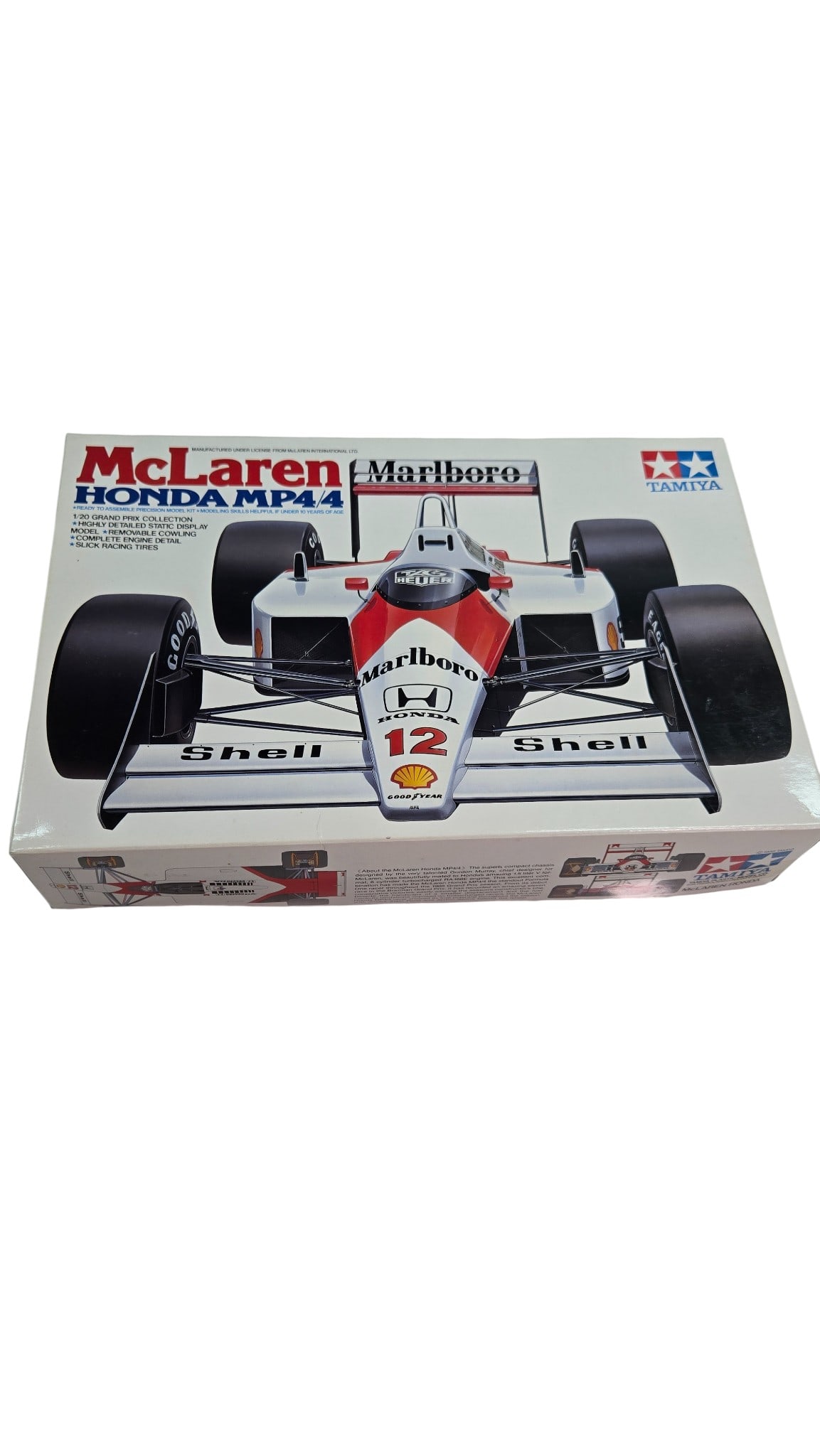 Tamiya McLaren Honda MP4/4 Grand Prix Collection Model Kit 1/20 Scale: Tamiya McLaren Honda MP4/4 Grand Prix Collection Model Kit 1/20 Scale Highly Detailed Static Display Complete Engine Detail Slick Racing Tires Kit #20022 Made in Japan Part Bags Se