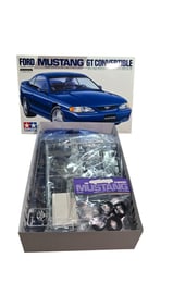 Tamiya Ford Mustang GT Convertible Sports Car Series 1/24 Scale Model Kit