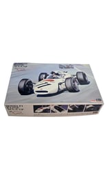 Hasegawa Honda F1 RA272E '65 U.S. GP 1:24 Scale Model Kit