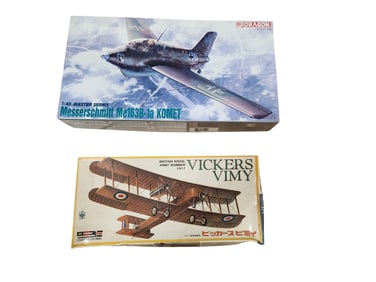 2 Model Airplane Kits Messerschmitt Me163B-1a Komet and British Army Bomber Vickers