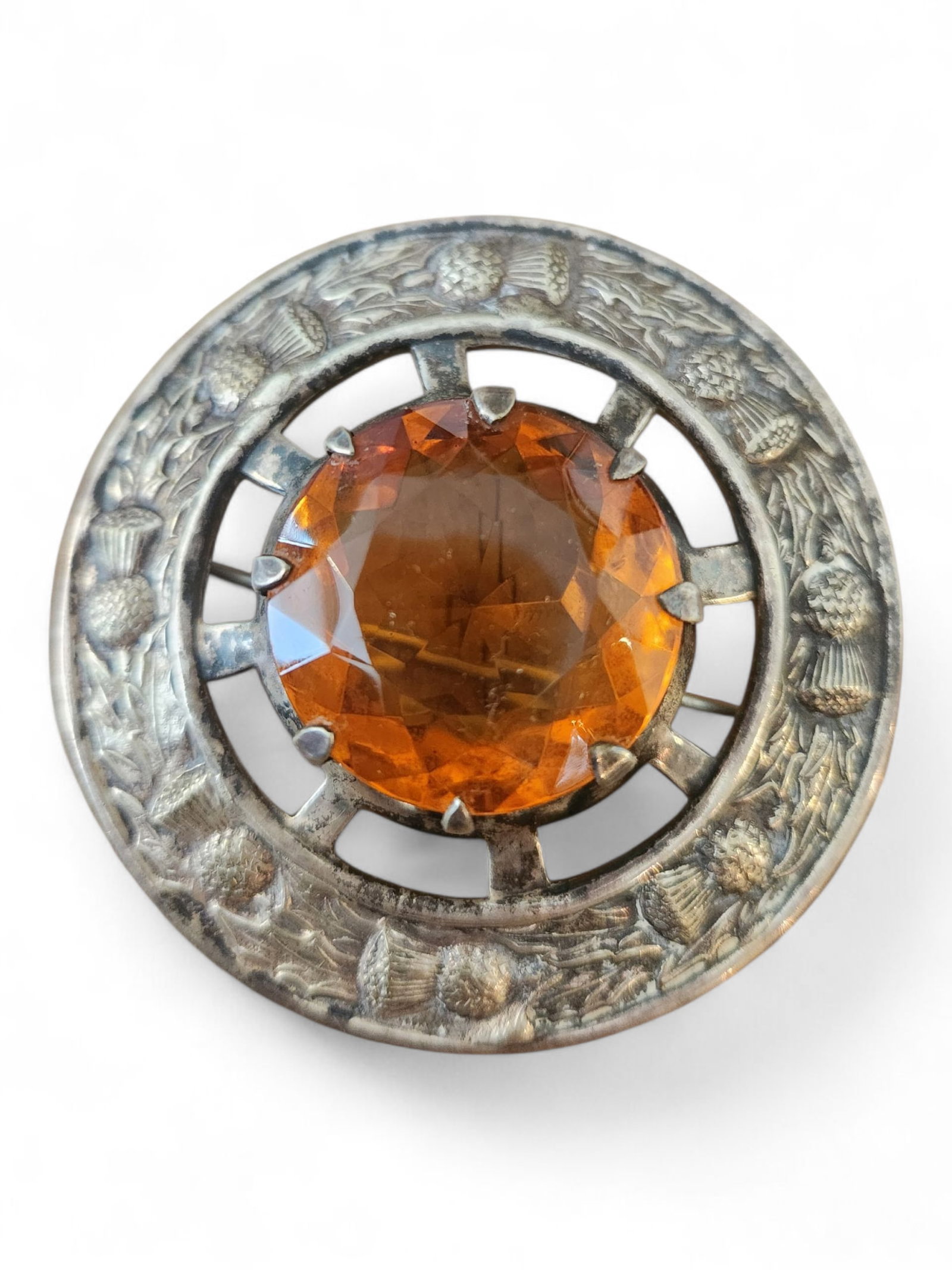 Antique Scottish Larger Cairngorm Kilt Brooch: Antique Scottish Larger Cairngorm Kilt Brooch, made of silver and authentic stone in the center.
