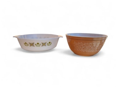 Vintage Fire King & Pyrex Dishes