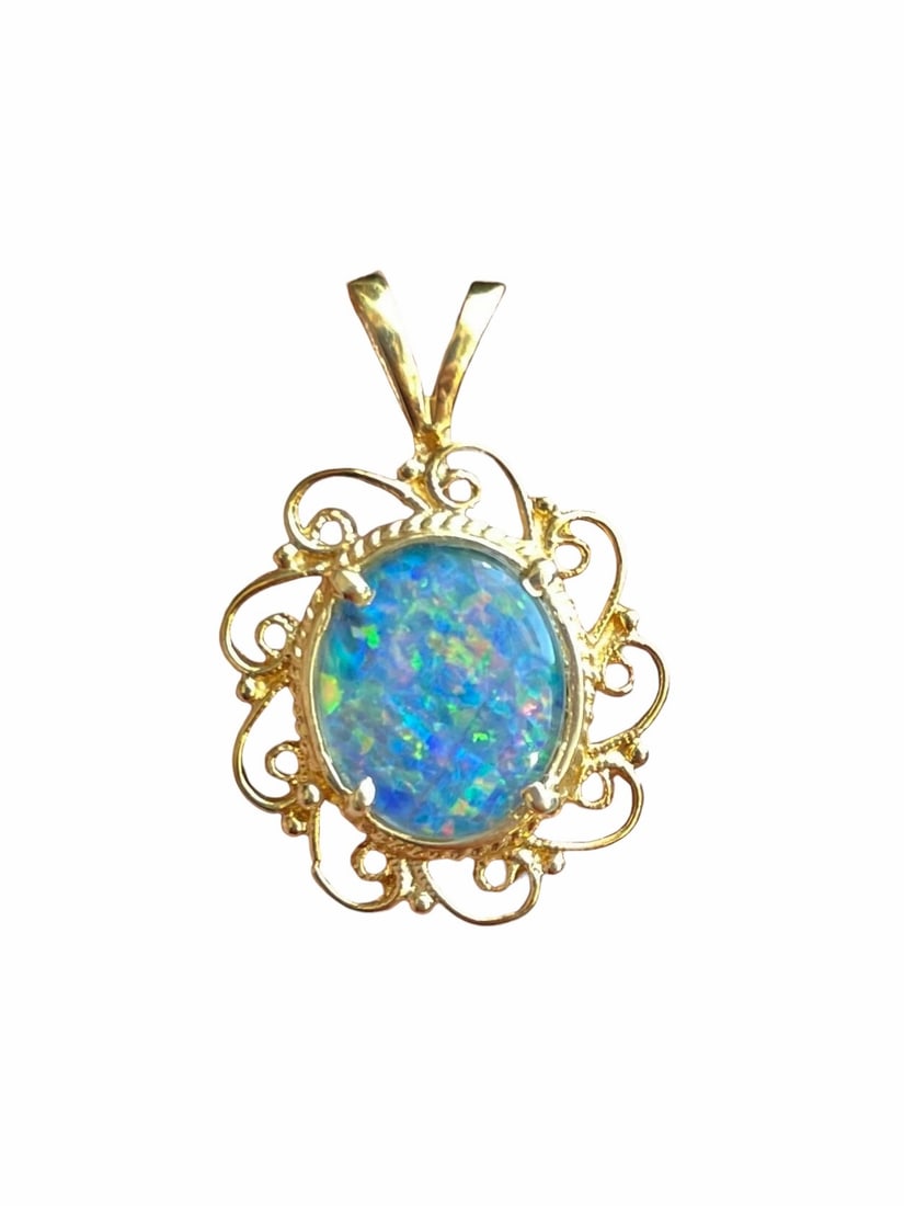 14K Gold Opal Pendant ~ 2.9 grams (1 of 2)