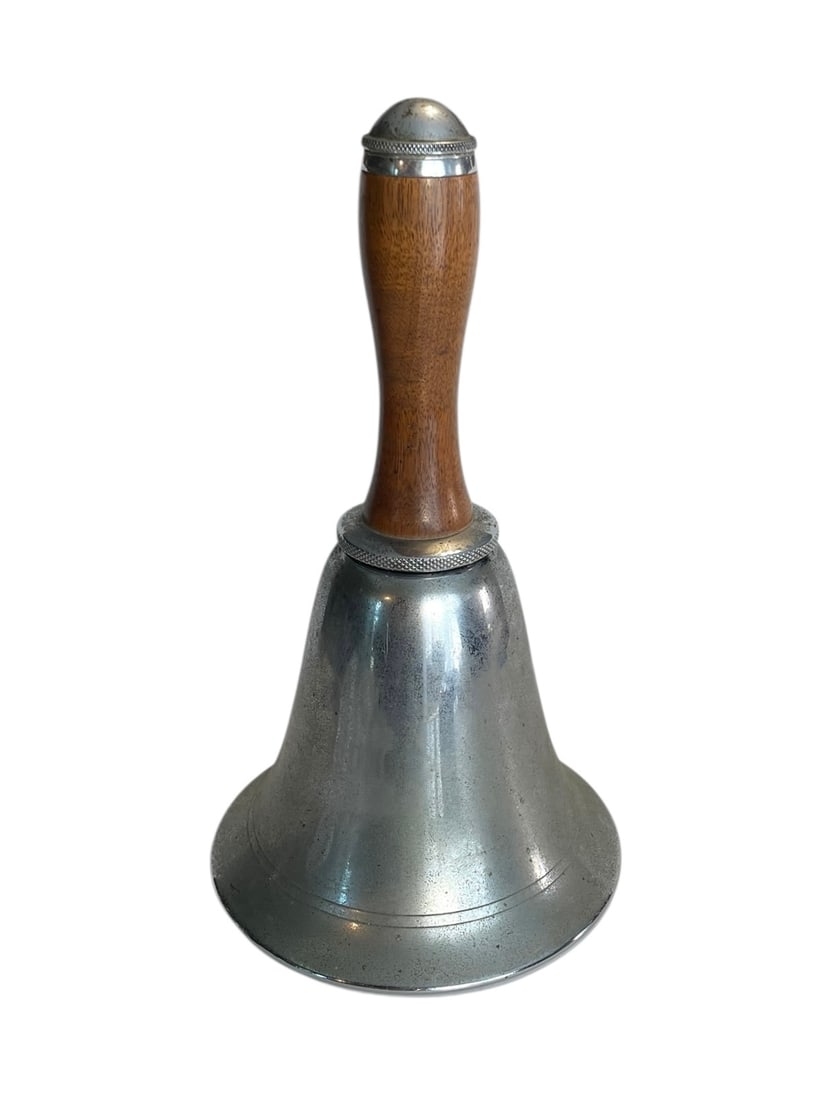 Art Deco 'Town Crier' Cocktail Shaker (1 of 4)