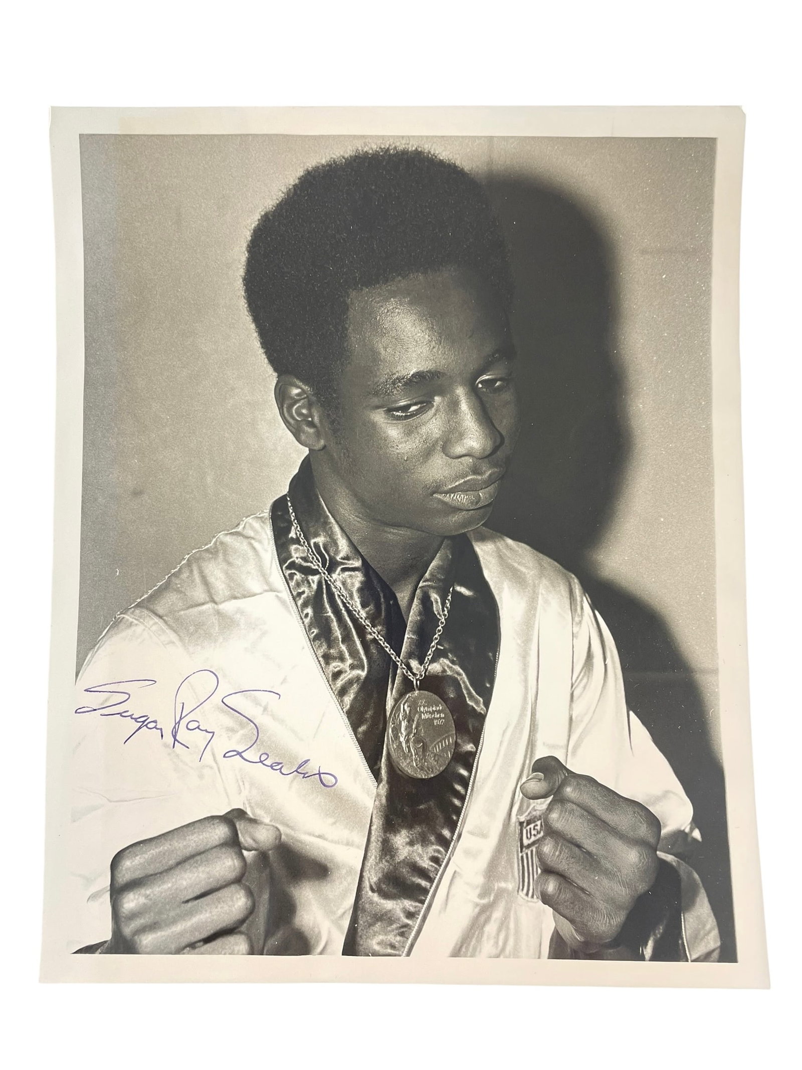 Sugar Ray Seales Signed 8x10 Boxing Photo (1 of 2)