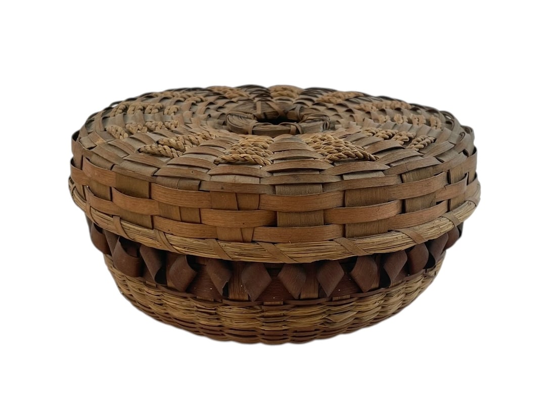 Antique Native American Sweetgrass Basket (1 of 5)