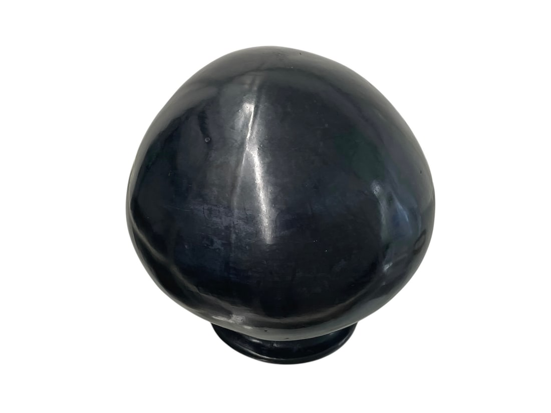 Native American Plain Round-Bottom Vase - 4
