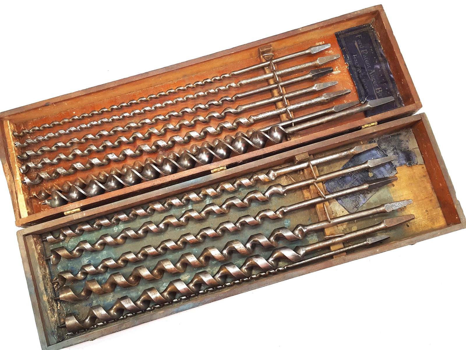 Shipwrights Ford Patent Auger Bits in Wooden Case (1 of 3)