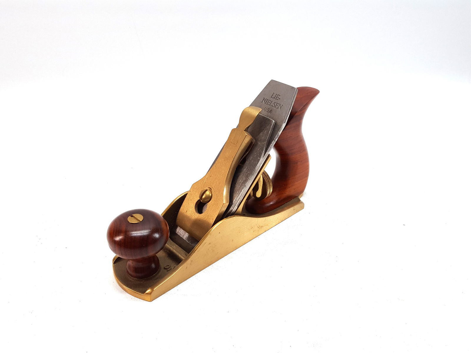 Lie-Nielsen No. 1 Bronze Smooth Plane (1 of 3)