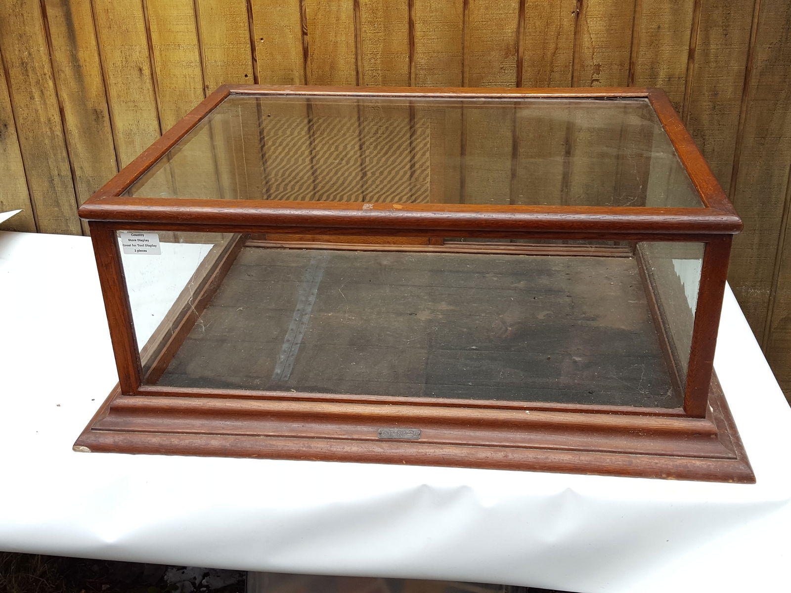 Glass Store Display 32" W, 24" D, 14" H (1 of 3)