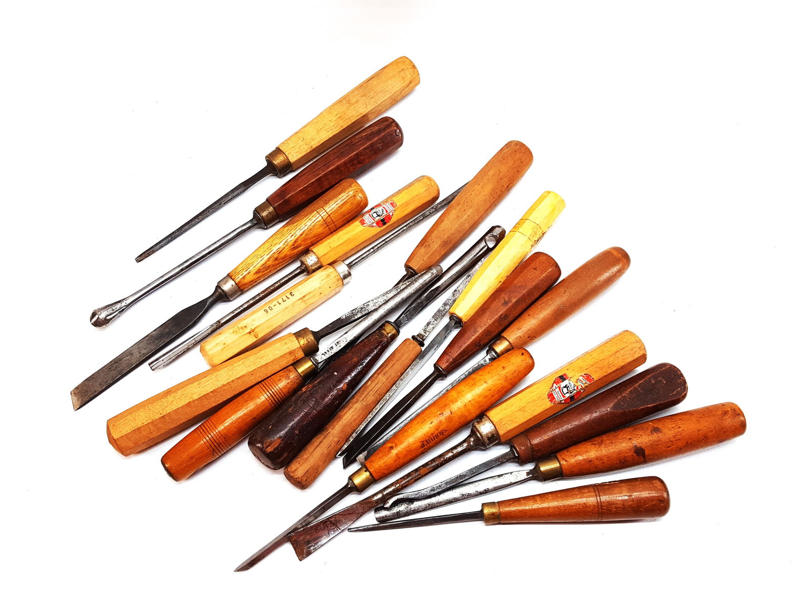 18 Carving Tools incl. Hirsch, 2 Cherries, More (1 of 2)