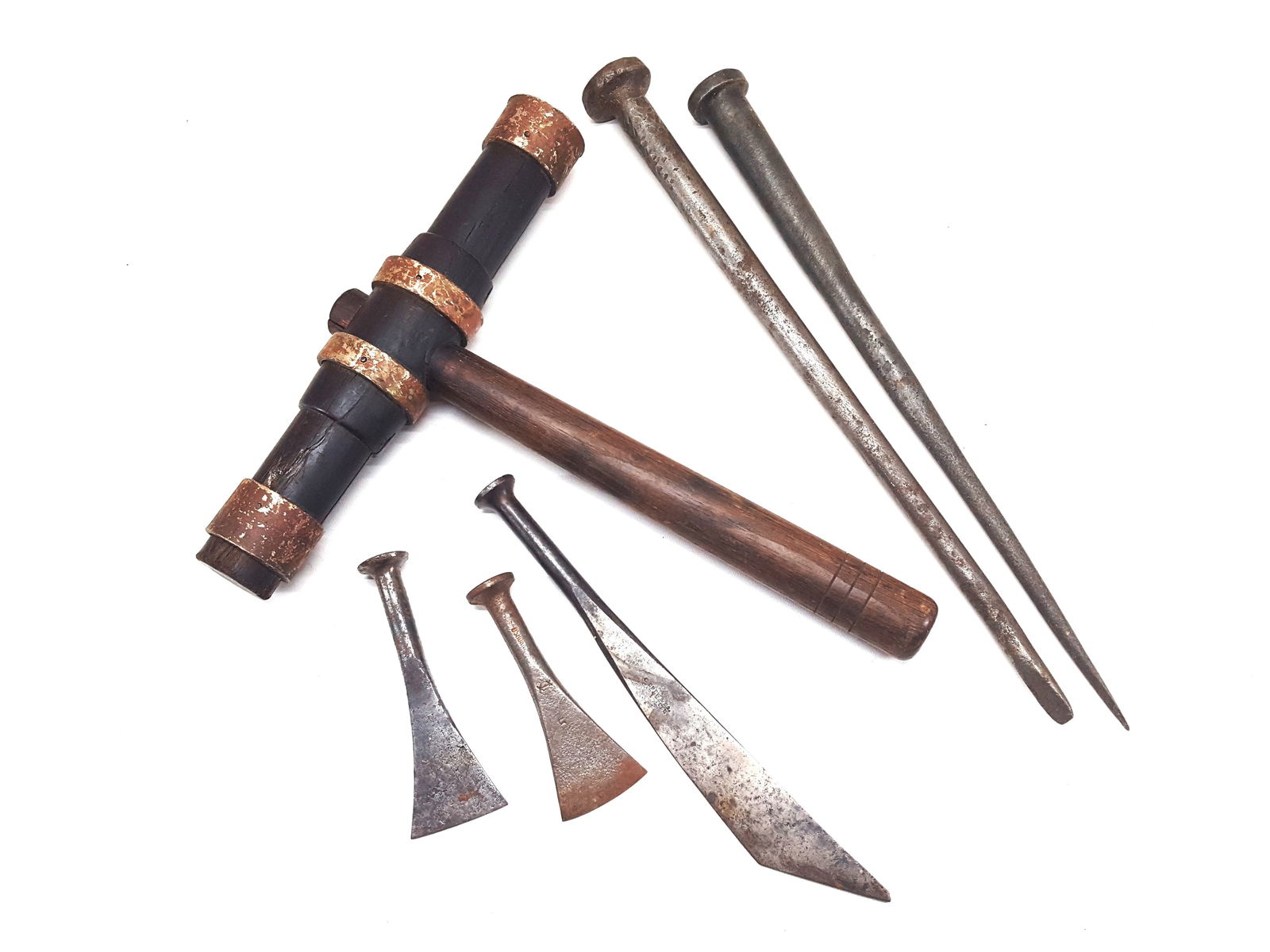 Ship Builders Tools, Mallet & Caulking Irons (1 of 3)