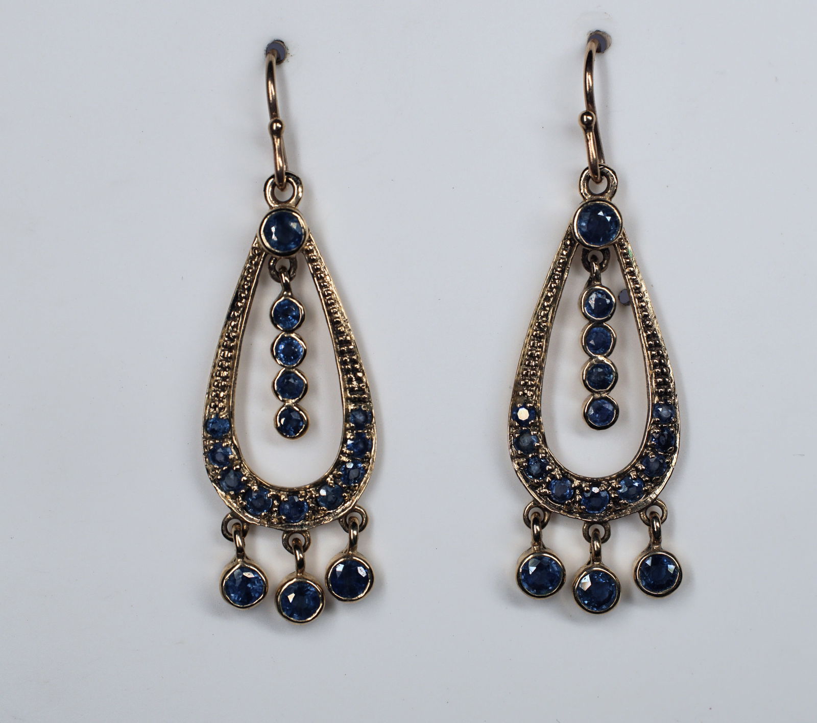 A one of a kind Sapphire and 10k yellow gold vintage style drop earrings. (1 of 3)
