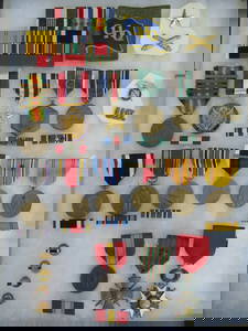 USA GROUP OF MEDALS DOCUMENTS BELONGING TO BRIG. GEN. HUGH B. HESTER.