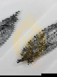German Imperial WW1 Original Air Gunners Badge: German Imperial WW1 Air Gunner's Badge, an original award recognizing the service and skill of aerial gunners during World War I.