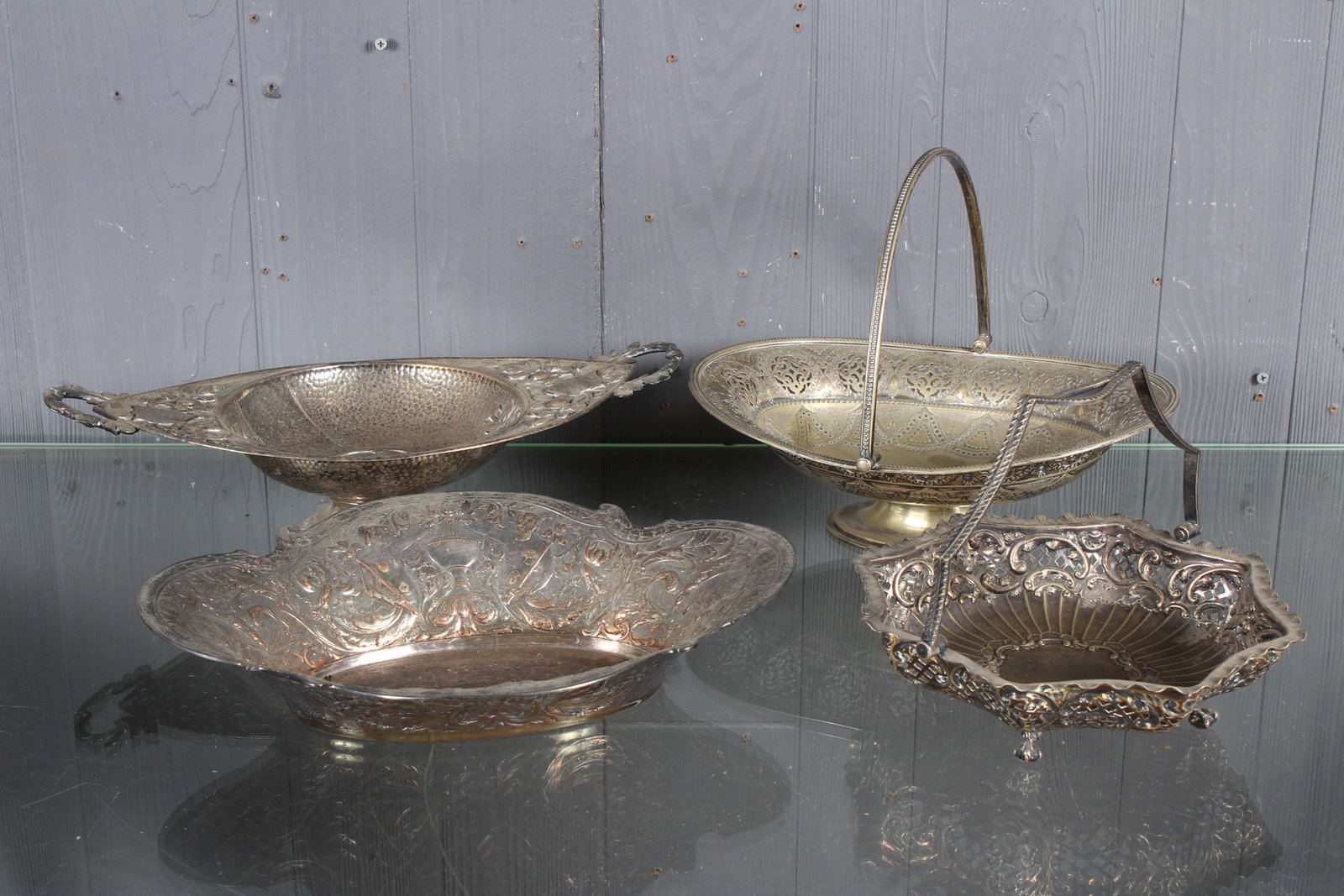 4 Silver Plated Serving Bowls and Baskets (1 of 6)