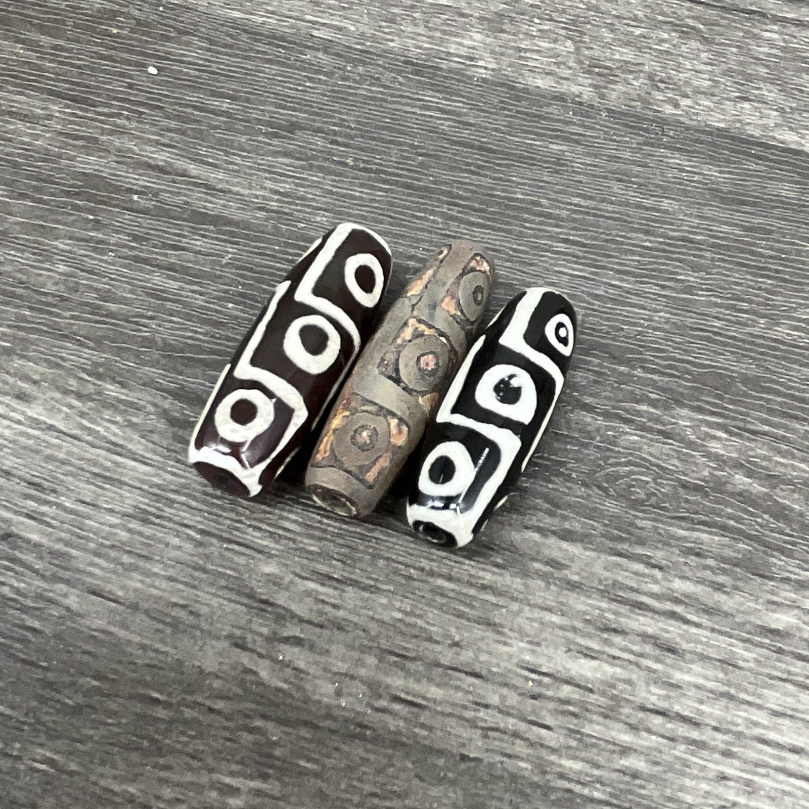 3 stone and ceramic beads with eye pattern. Size: 1.5"T - 1.75"T: 3 stone and ceramic beads with eye pattern. Size: 1.5"T - 1.75"T