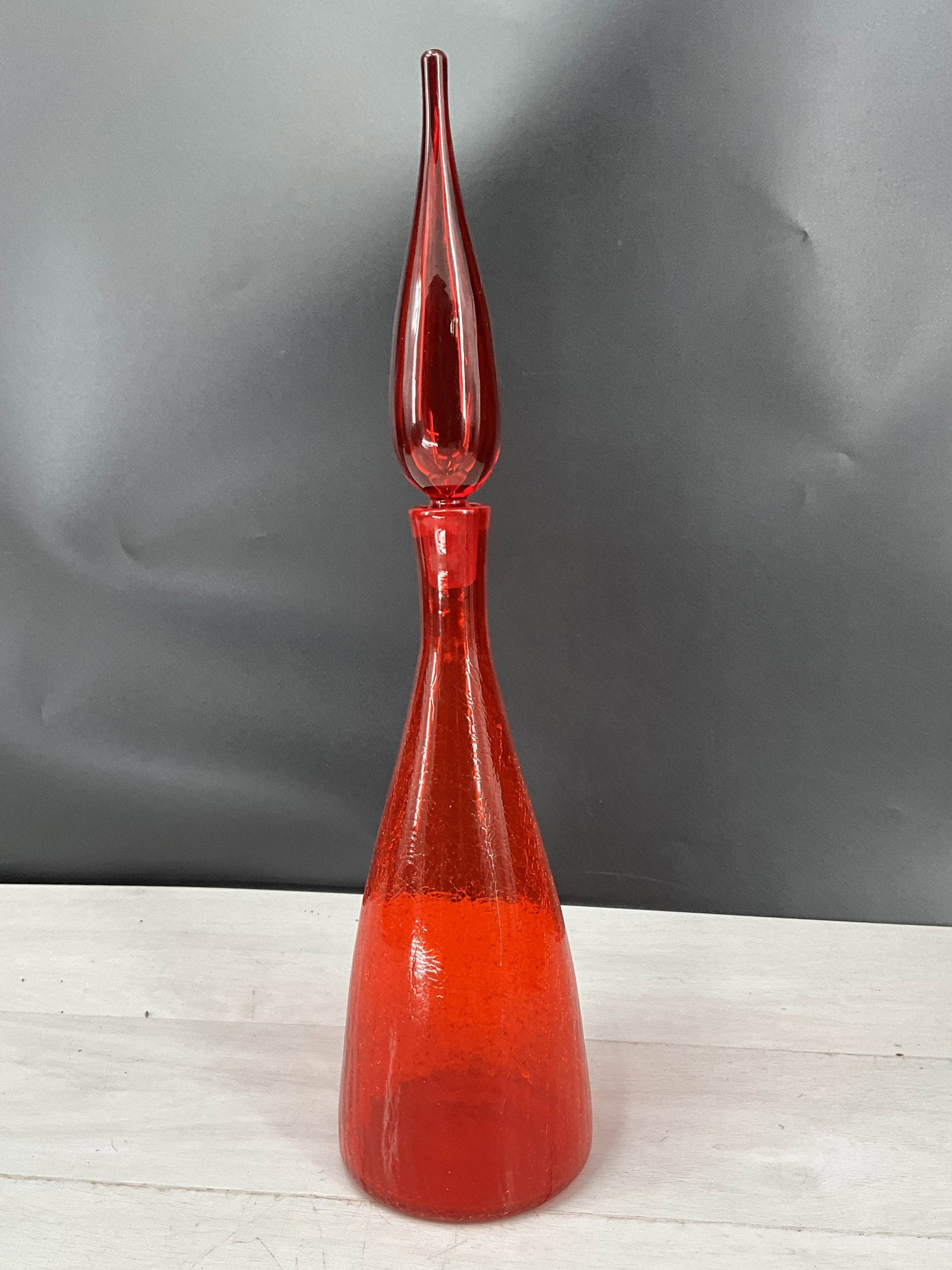 Blenko style modernist red decanter with tear drop  stopper. Size: 18.5"T x 4.5" diameter (1 of 4)
