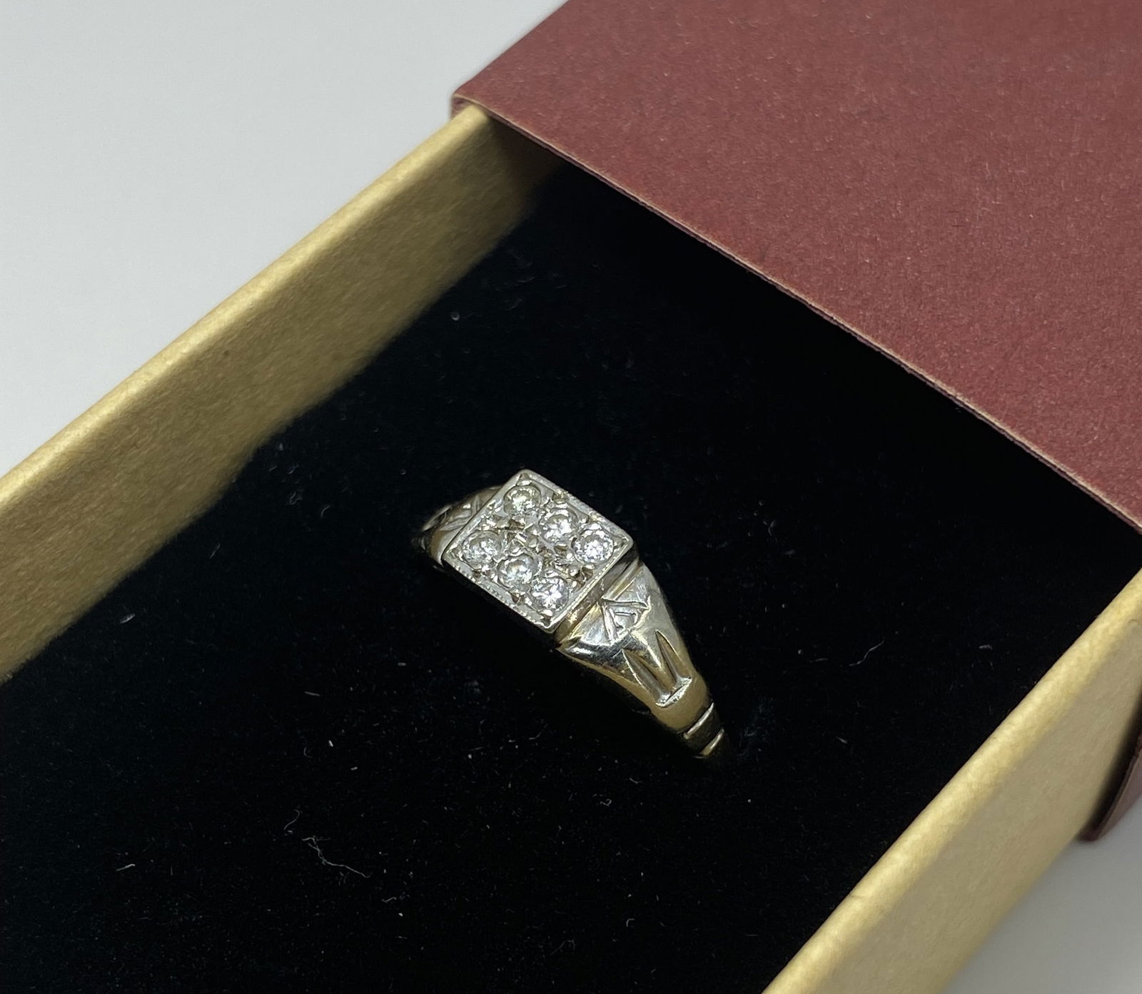 Early 20th C 14K White Gold Ring (1 of 8)
