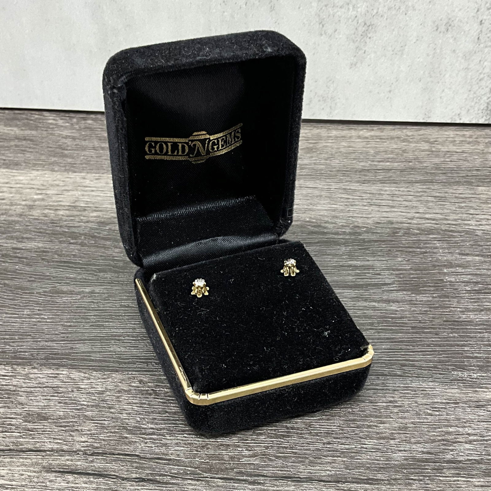 Vintage Gemstone Stud Earrings (1 of 6)