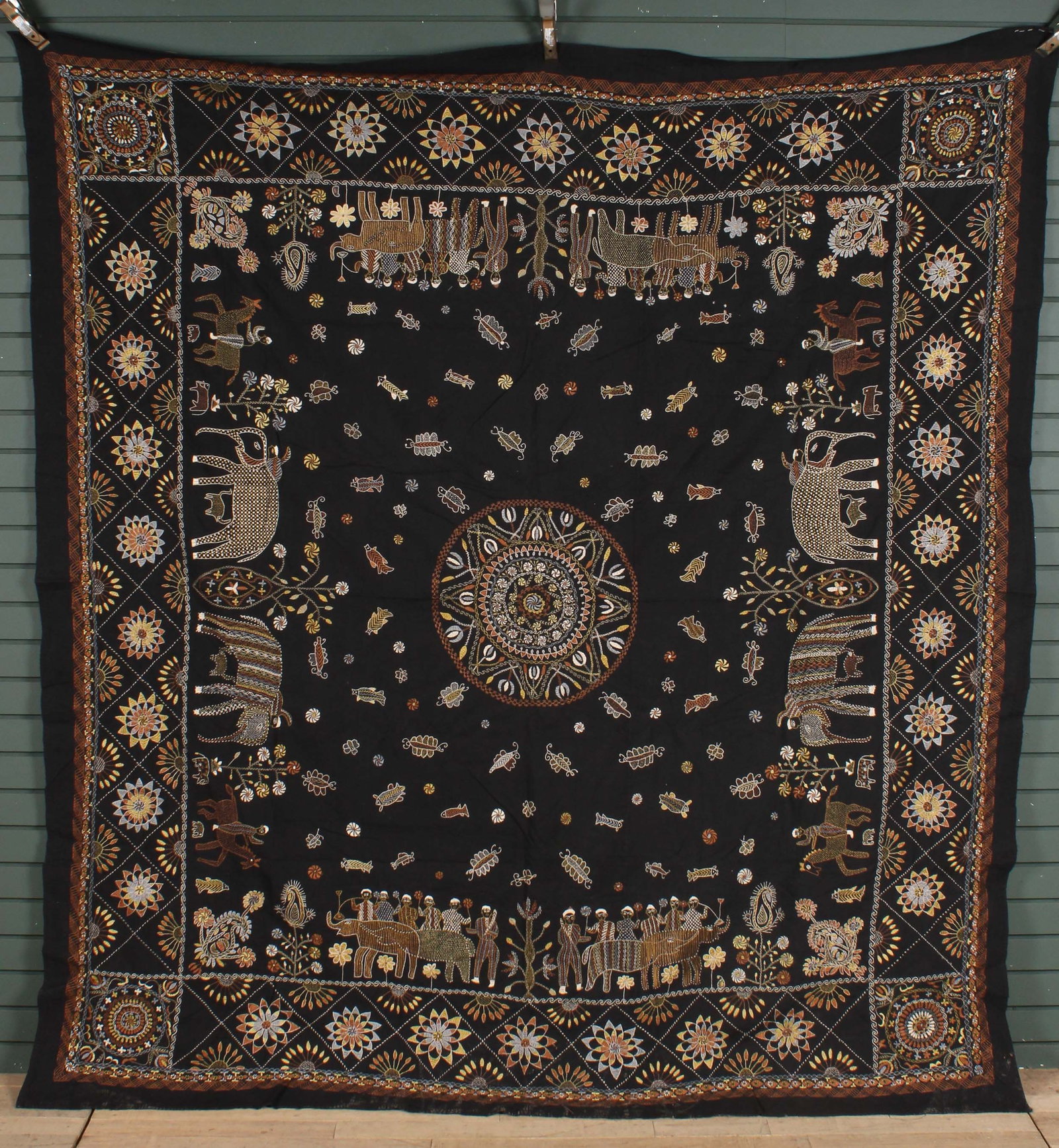 Modern Bangladesh Tapestry: Bangladesh Tapestry Size: 78" x 85"