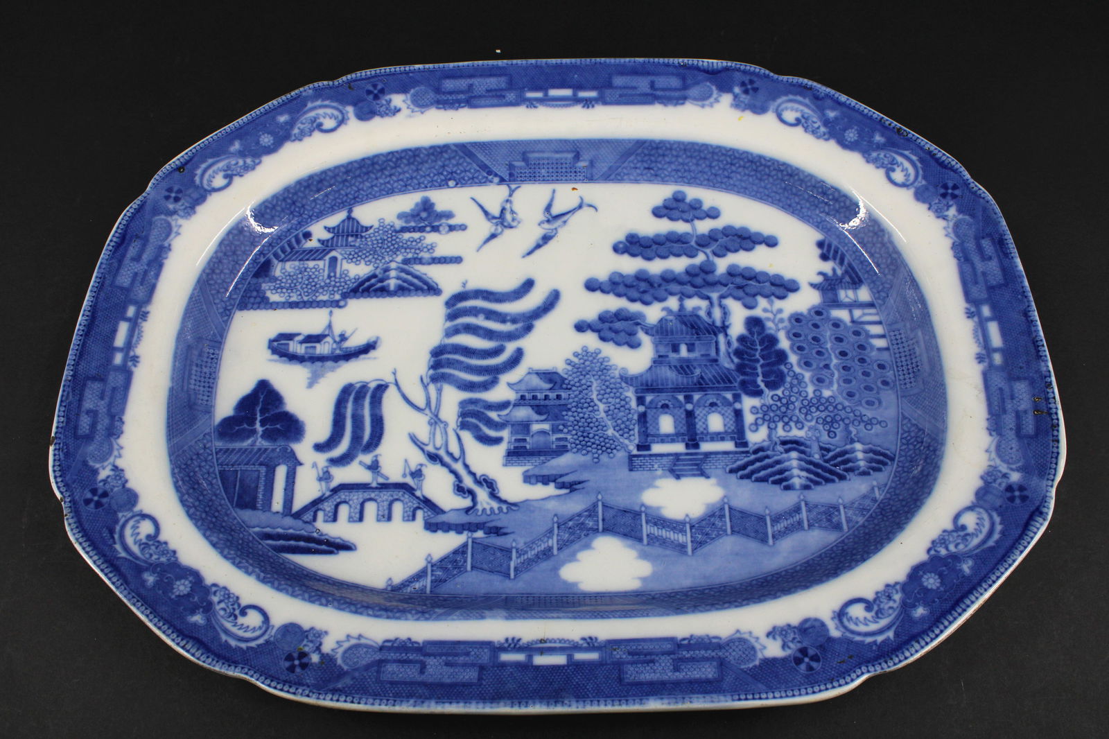 Antique Blue Willow Chinese Export Platter (1 of 7)