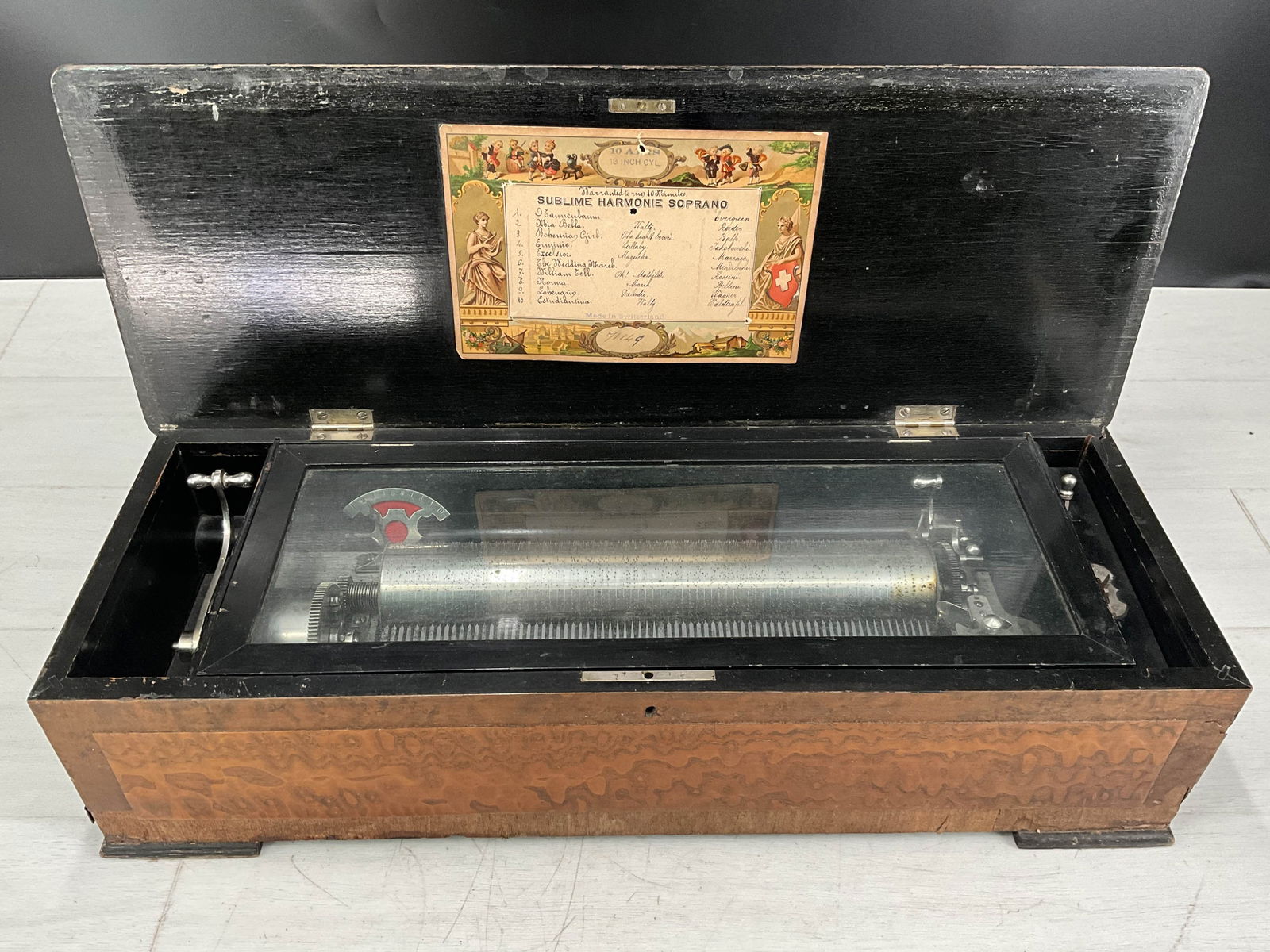 Antique Swiss Music Box (1 of 13)