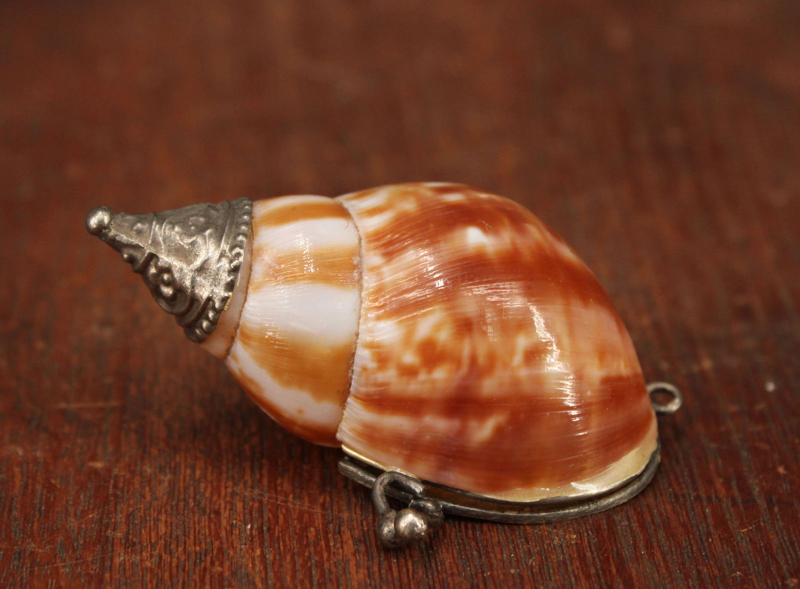Mounted Shell Pendant Locket, Snuff Box (1 of 8)