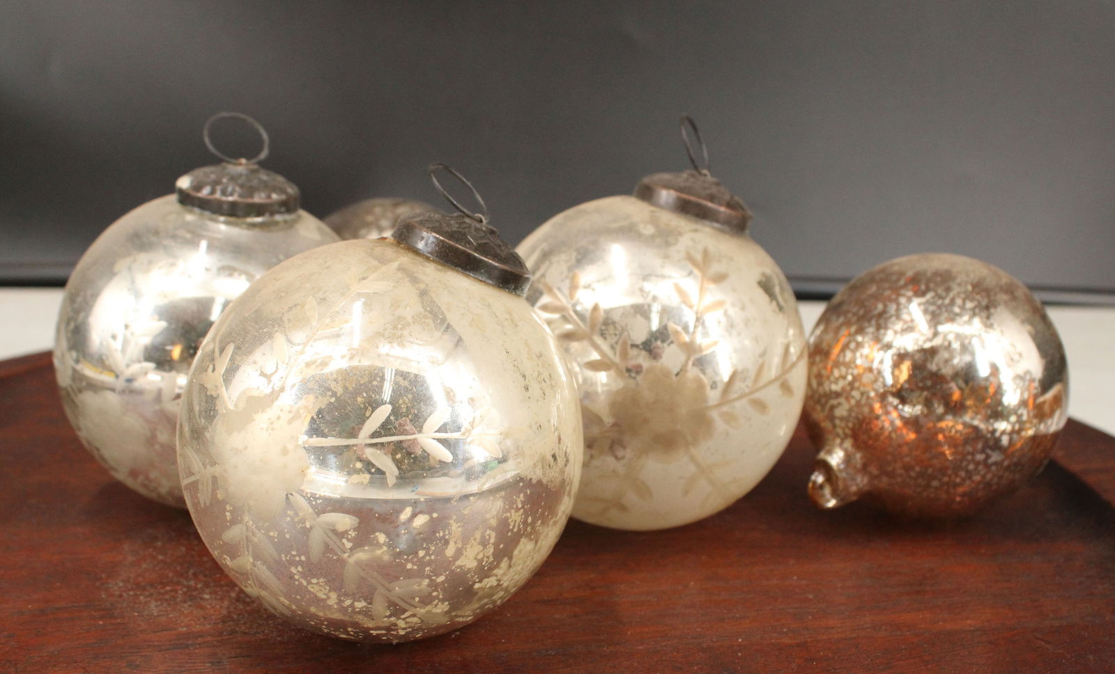 Lot of 6 Mercury Glass Kugels, 3 Etched: Lot of 6 Mercury Glass Kugels, 3 Etched. Size: larger 4" dia.