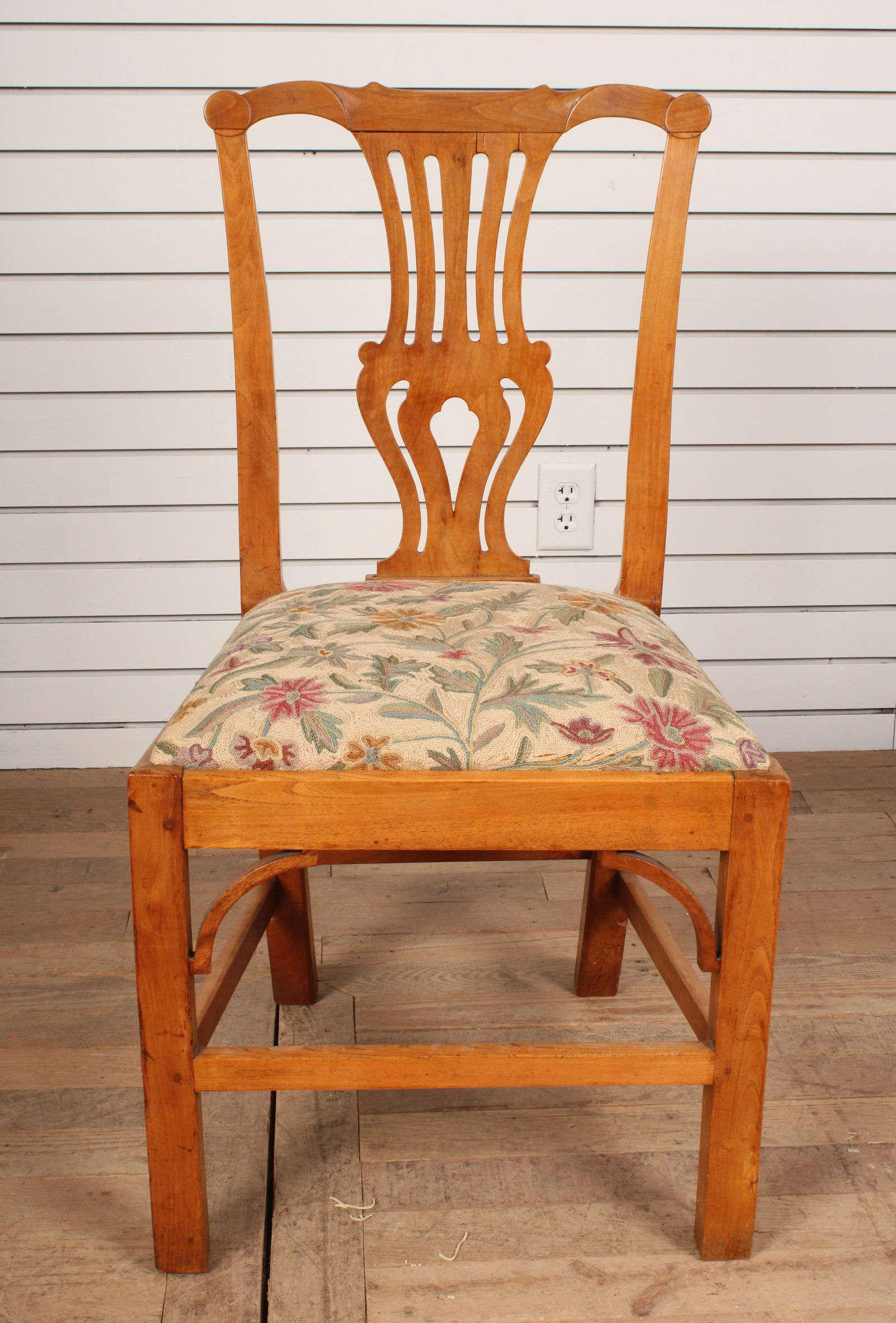 Antique Philadelphia Cherry Chippendale Chair (1 of 9)