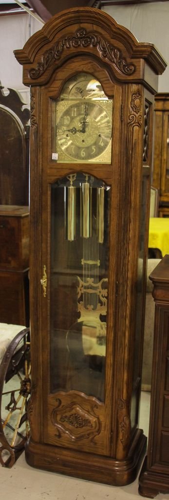Ridgeway Grandfather Clock (1 of 3)