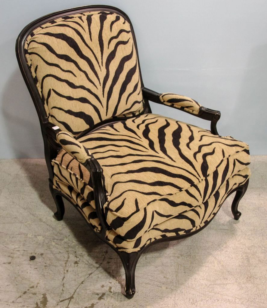 Large Arm Chair (1 of 1)