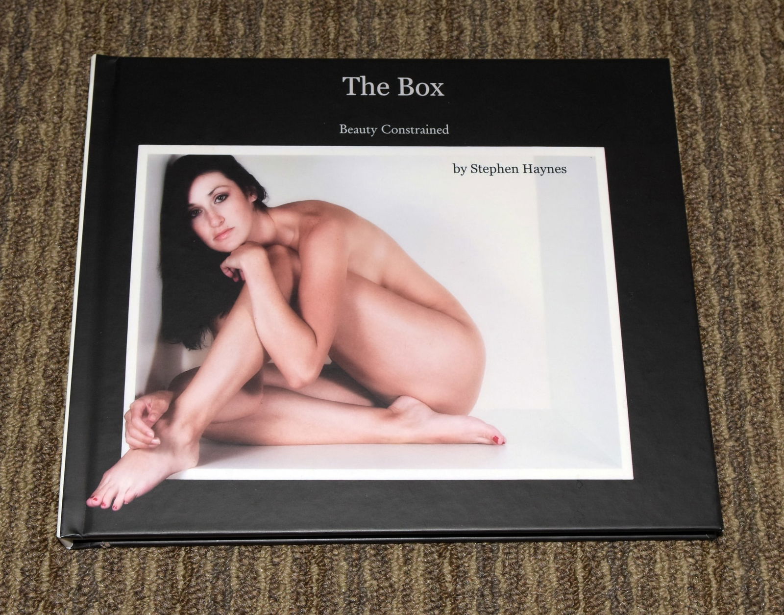 Stephen Haynes 2010 Personalized & Signed "The Box" - Hardcover - Inspired by Ruth Bernhard: Personalized and signed by the author to the previous owner. Hardcover - First Edition 8.25"x9.75" - 114 Pages!! Stephen Haynes is a fine art photographer based in Minneapolis, Minnesota, renowned for