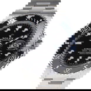ROLEX Submariner Date 126610LN Black Case Size: Case Material: NA Movement: NA Type: Wristwatch Band Size: 20.0cm Case Size: 41.0mm Band Material: Ss (Stainless Steel) Color: Black At SEUYCO, we strive to provide detailed and accurate