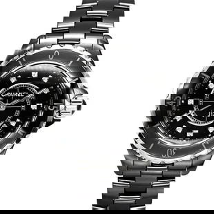 CHANEL J12 H1625 Date 12PD Black Ceramic/SS Watch: Material: Black ceramic/SS/diamond Cace Size: 33mm Band Size: 15cm Box & Instructions: Only what is in the listing photo. Type: Wrist watch At SEUYCO, we strive to provide detailed and accurate