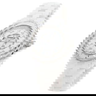 CHANEL J12 1.1" Shell 8P Diamond Watches H2570: Style: Watches Material: Ceramic Display: Analog display Movement: Quartz Type: Wristwatch Exterior Color: Silver At SEUYCO, we strive to provide detailed and accurate descriptions of all items