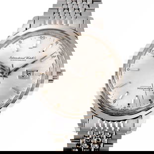 IWC Ingenieur 666 Silver Case Size 36mm36mm: Band Size: NA Case Material: NA Type: Wristwatch Case Size: 36mmx36mm Movement: Automatic Band Material: Stainless Steel Color: Silver At SEUYCO, we strive to provide detailed and accurate