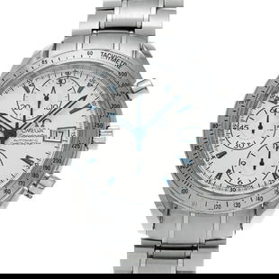 OMEGA Speedmaster Date 3211.32 Silver Case:: Type: Wristwatch At SEUYCO, we strive to provide detailed and accurate descriptions of all items listed for auction. The condition of each item is carefully evaluated by our expert partners. We