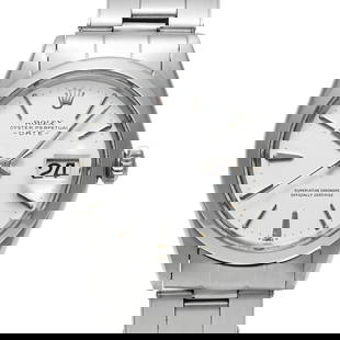 ROLEX Oyster Perpetual 1500 White Case Size: Band Size: NA Case Material: NA Type: Wristwatch Case Size: 34mmx34mm Movement: Automatic Band Material: Stainless Steel Color: White At SEUYCO, we strive to provide detailed and accurate