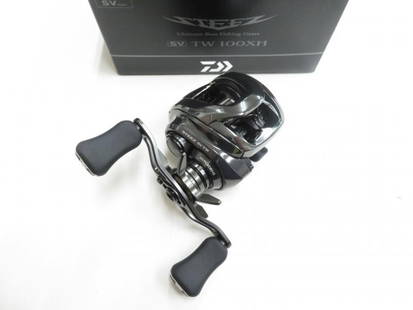 DAIWA 24 STEEZ SV TW 100XH Baitcast Reel #002: ---- At SEUYCO, we strive to provide detailed and accurate descriptions of all items listed for auction. The condition of each item is carefully evaluated by our expert partners. We encourage all