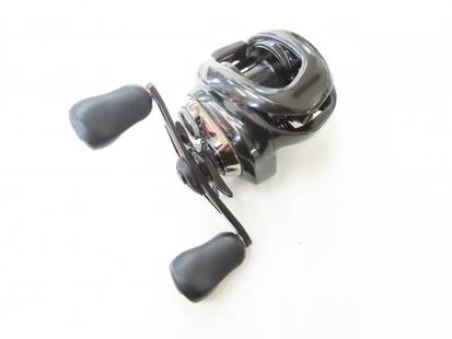 SHIMANO 23 ANTARES DC MD HG Baitcast Reel #007: ---- At SEUYCO, we strive to provide detailed and accurate descriptions of all items listed for auction. The condition of each item is carefully evaluated by our expert partners. We encourage all