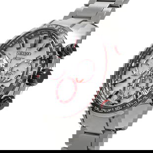SEIKO Astron Shohei Otani 2020 Limited Edition: Type: Wristwatch Band Size: 20cm Case Size: 42.7x42.7mm Movement: Solar Band Material: Stainless Case Material: Sapphire Crystal Color: Silver ---- At SEUYCO, we strive to provide detailed and