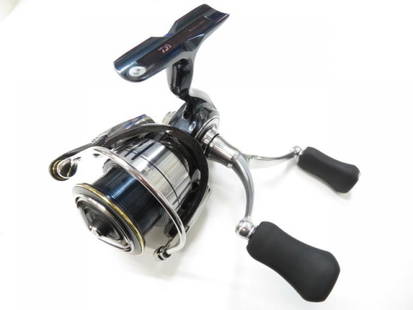 DAIWA 19 CERTATE LT3000S-CH-DH Spinning Reel #097: ---- At SEUYCO, we strive to provide detailed and accurate descriptions of all items listed for auction. The condition of each item is carefully evaluated by our expert partners. We encourage all