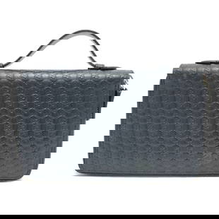 Gucci Long Wallet Purse 449246 Sima Leather Navy: Brand: GUCCI Item: Long Wallet Purse Model: GG Micro Guccissima Gender: mens Color: Navy Material: Sima leather Accessories: None Size: cm (approx.): W21 x H13x D4 inch (approx.): W8.3 x H5.1x D1.6
