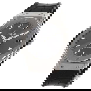 HUBLOT Classic Fusion Racing Titanium Watches: Style: Watches Material: Titanium Display: Analog display Movement: Mechanical Automatic Type: Wristwatch Exterior Color: Silver ---- At SEUYCO, we strive to provide detailed and accurate