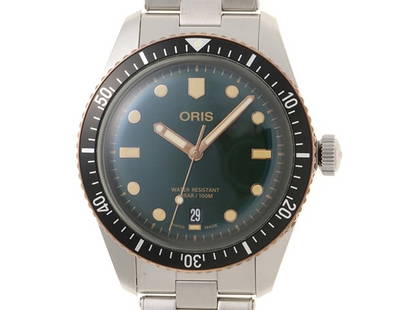 ORIS Oris Divers 65 #447: Material: SS Size: 40mm Bracelet: up to 21cm Type: Wrist watch ---- At SEUYCO, we strive to provide detailed and accurate descriptions of all items listed for auction. The condition of each item